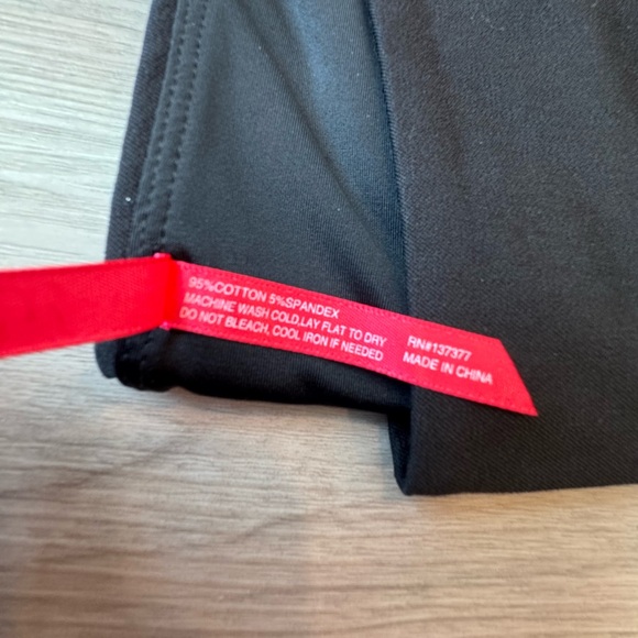 Ruby Ribbon Stretch Woven Pant - Picture 6 of 7